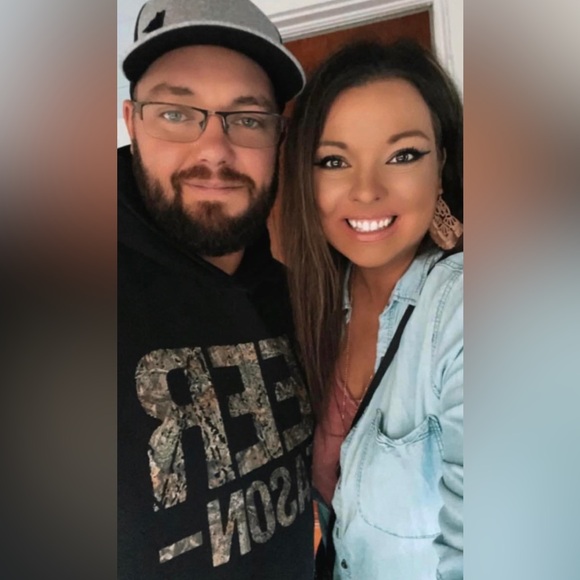 Meet your Posher, Jada - Picture 2 of 2